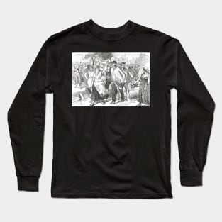 Pétroleuses in Paris, Bloody Week, 1871.  The last days of the Paris commune Long Sleeve T-Shirt